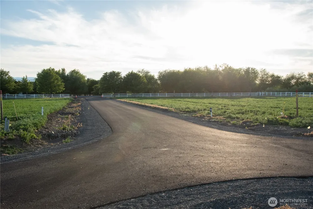 2 A Look Road Ellensburg, WA 98926