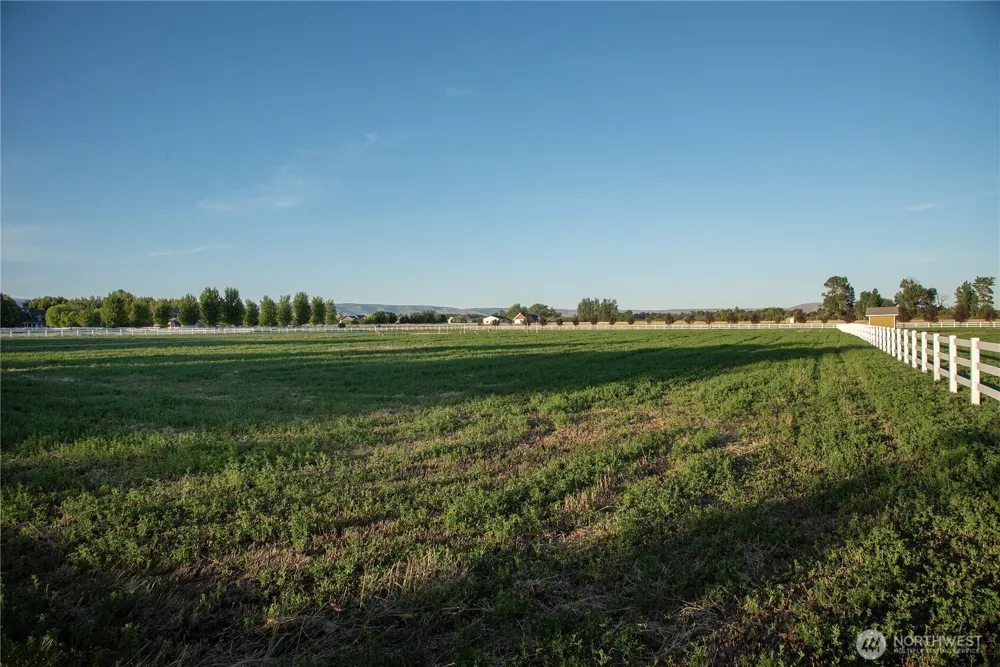 2 A Look Road Ellensburg, WA 98926