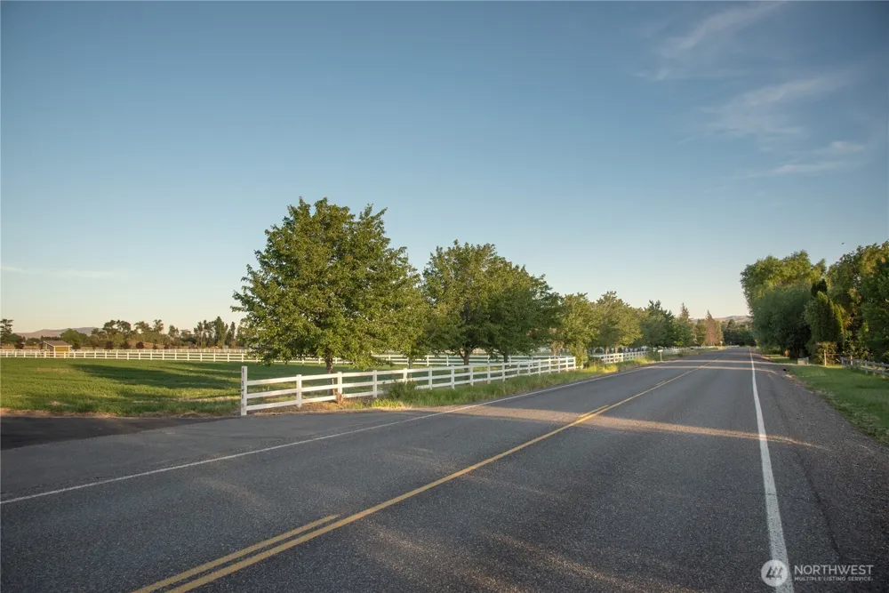 2 A Look Road Ellensburg, WA 98926