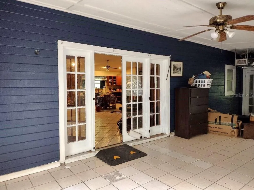 9983 W HIGHWAY 100 Bunnell, FL 32110