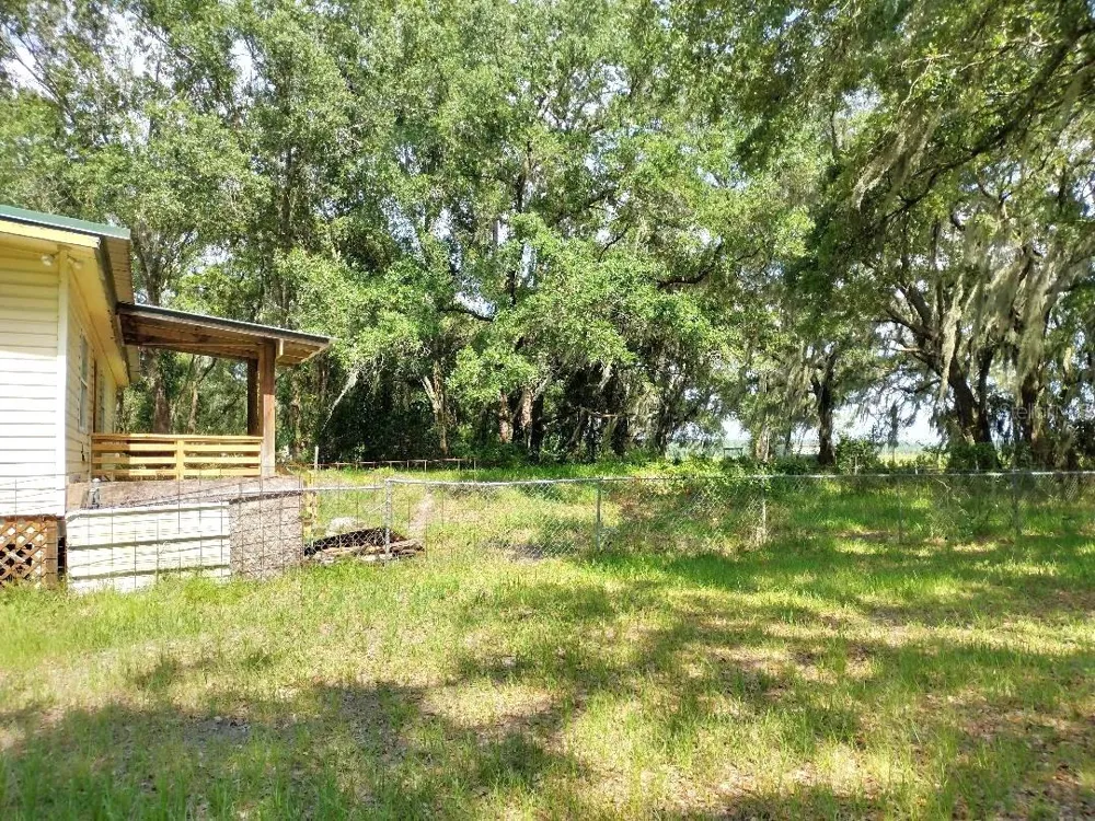 9983 W HIGHWAY 100 Bunnell, FL 32110
