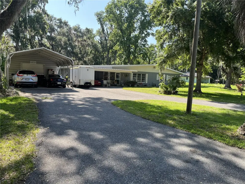 7633 S CRESCENT LOOP Floral City, FL 34436