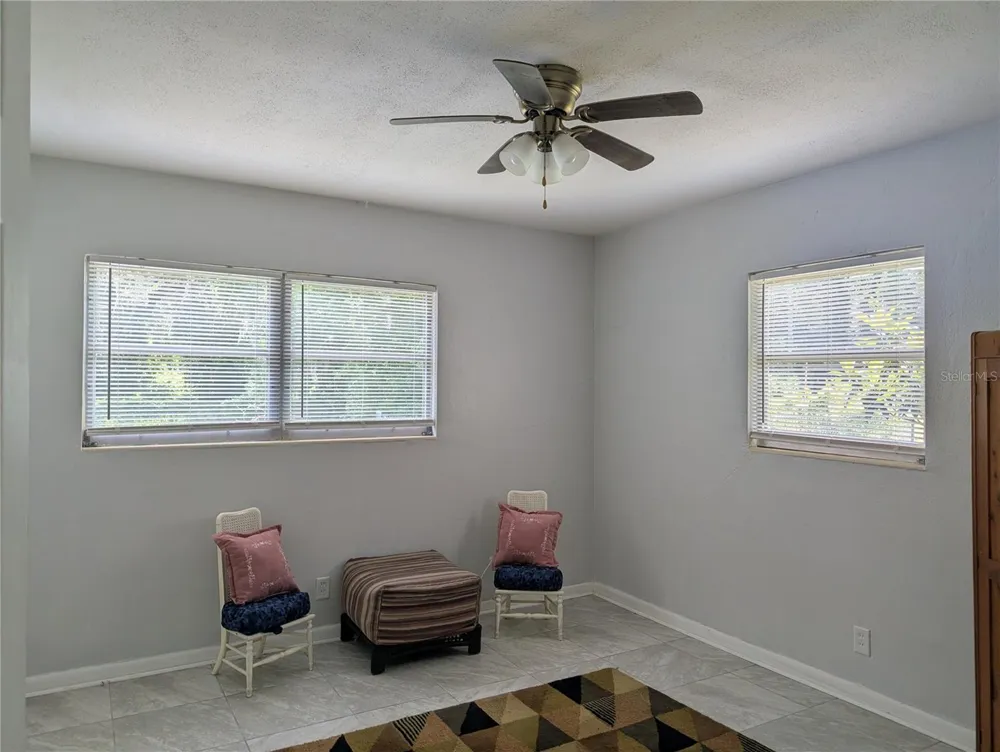 7633 S CRESCENT LOOP Floral City, FL 34436
