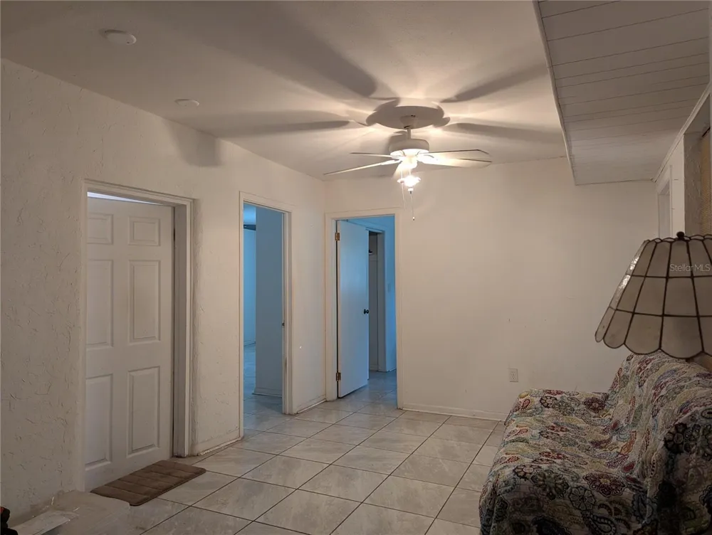 7633 S CRESCENT LOOP Floral City, FL 34436