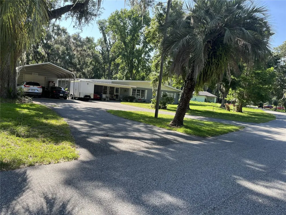 7633 S CRESCENT LOOP Floral City, FL 34436