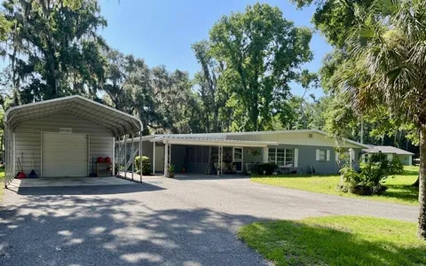 7633 S CRESCENT LOOP