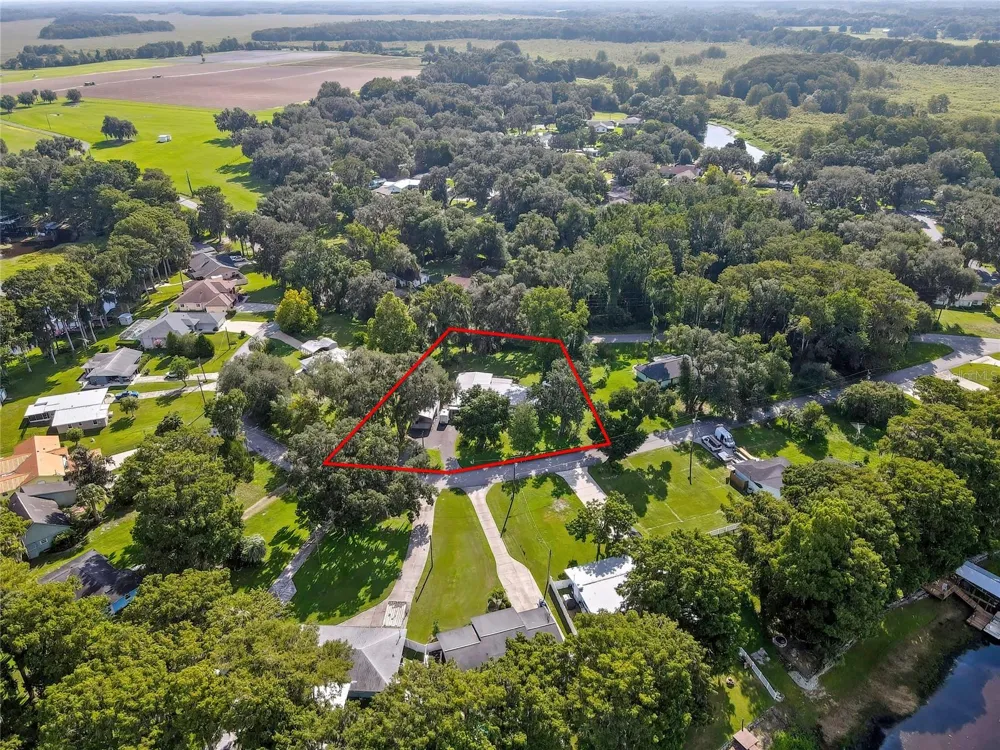 7633 S CRESCENT LOOP Floral City, FL 34436