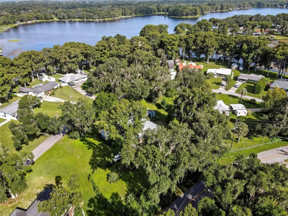 7633 S CRESCENT LOOP Floral City, FL 34436