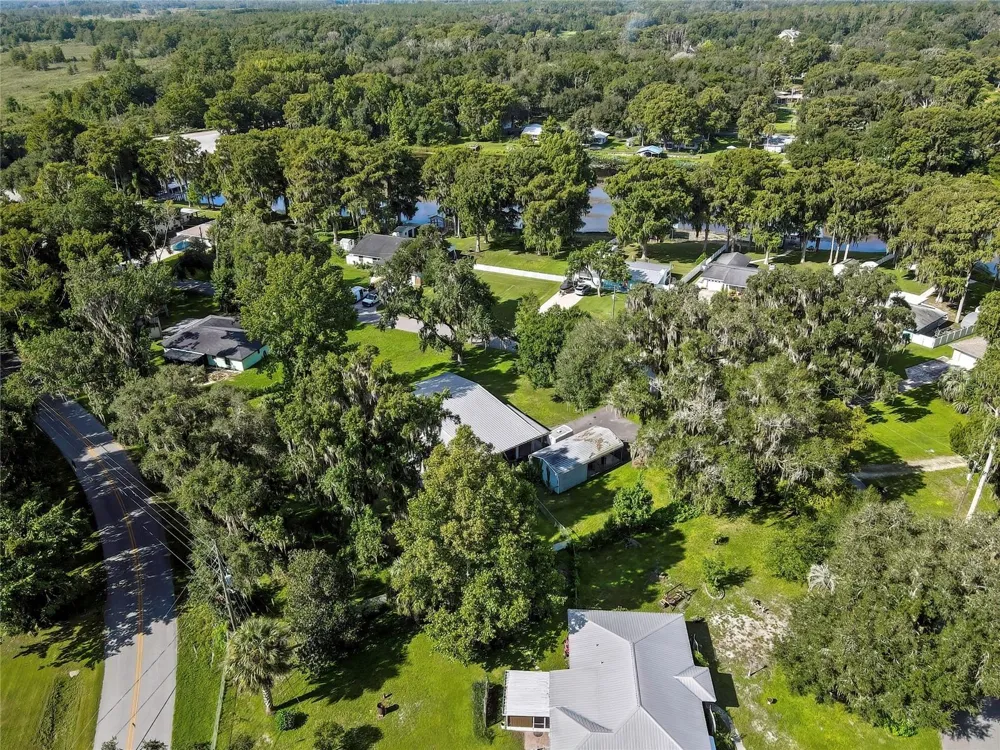 7633 S CRESCENT LOOP Floral City, FL 34436