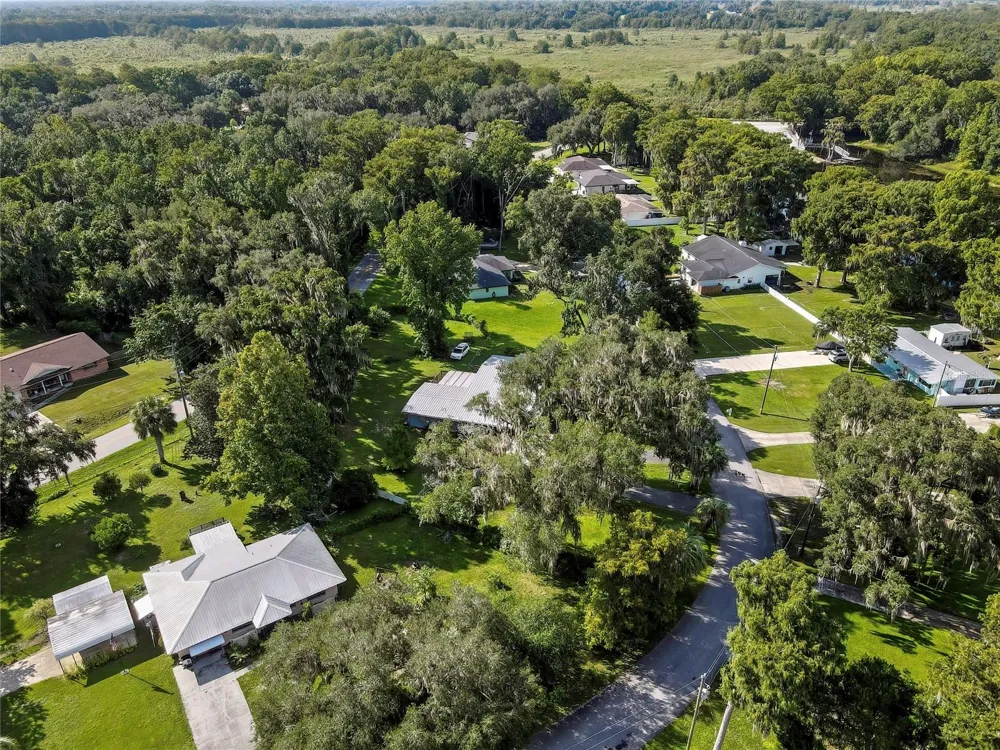 7633 S CRESCENT LOOP Floral City, FL 34436