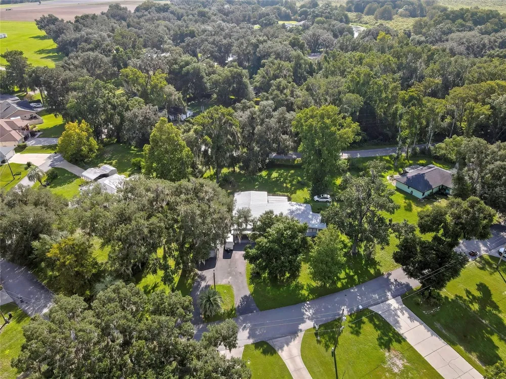 7633 S CRESCENT LOOP Floral City, FL 34436