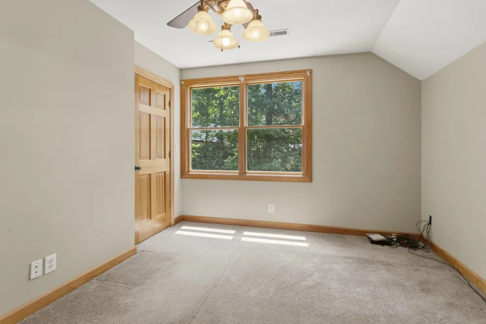 115 Long Point Dr Rock Island, TN 38581