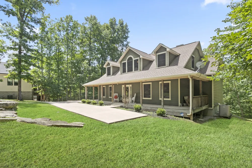 115 Long Point Dr Rock Island, TN 38581