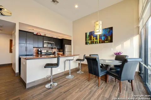 1000 Padre Blvd #210