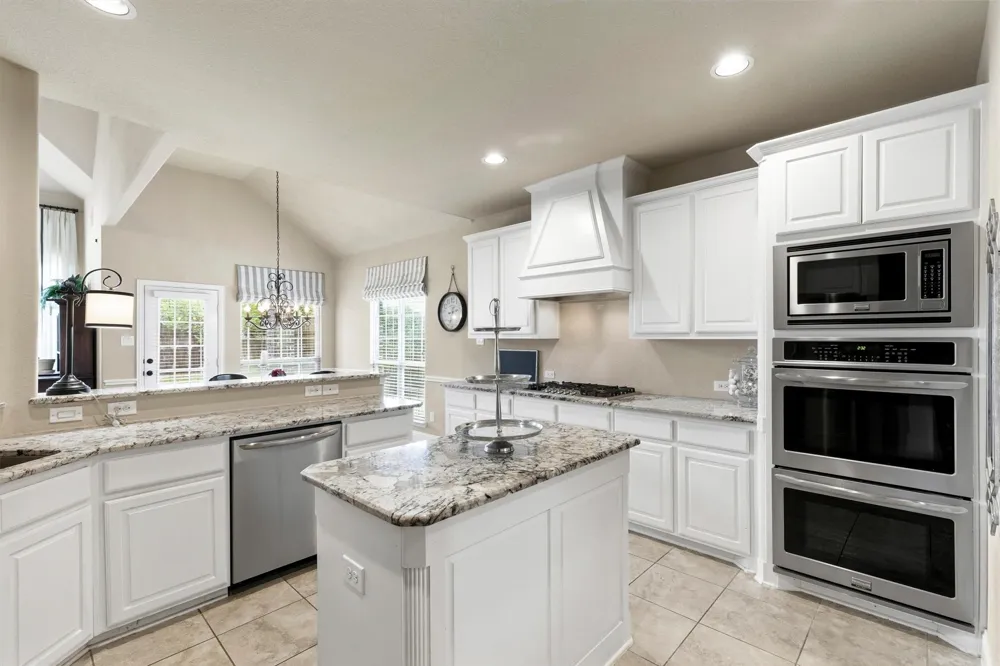 3207 Elkhart Drive Sachse, TX 75048