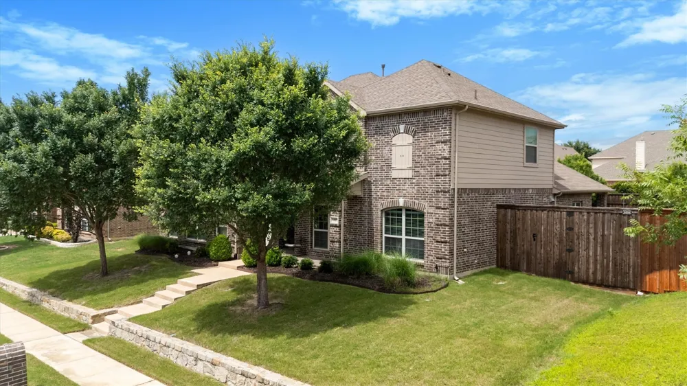 3207 Elkhart Drive Sachse, TX 75048