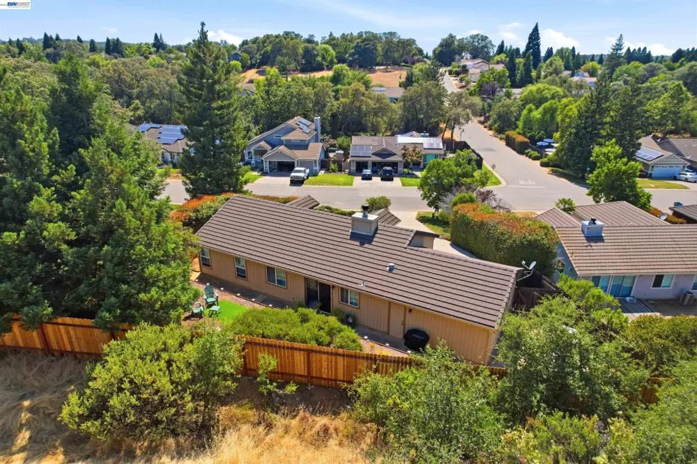 3369 Tea Rose Drive El Dorado Hills, CA 95762