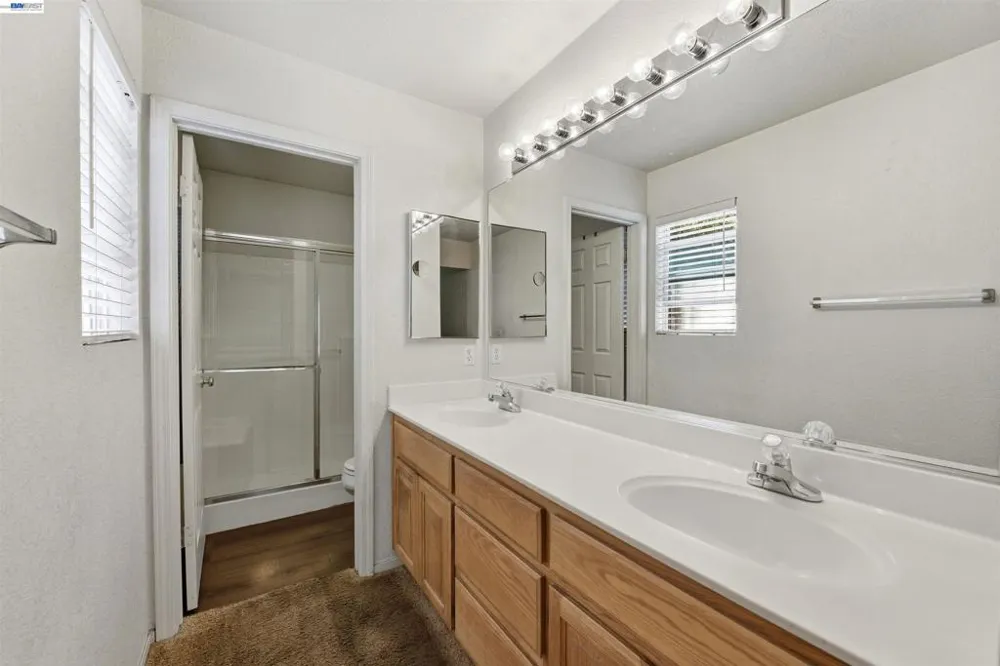 3369 Tea Rose Drive El Dorado Hills, CA 95762