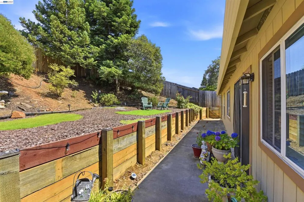 3369 Tea Rose Drive El Dorado Hills, CA 95762