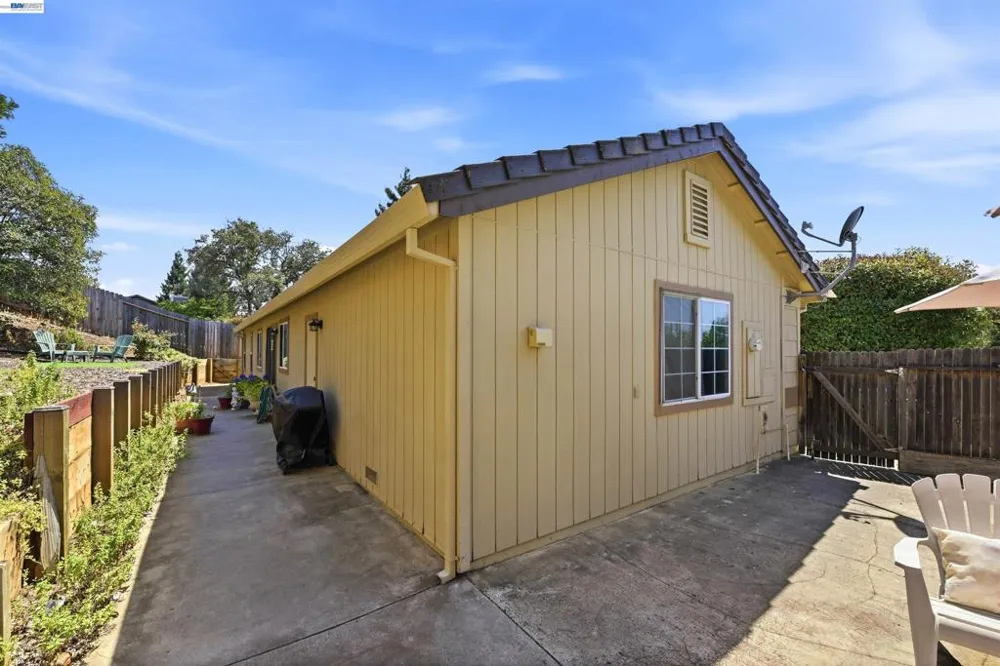 3369 Tea Rose Drive El Dorado Hills, CA 95762