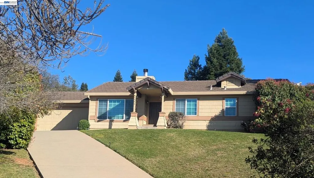 3369 Tea Rose Drive El Dorado Hills, CA 95762