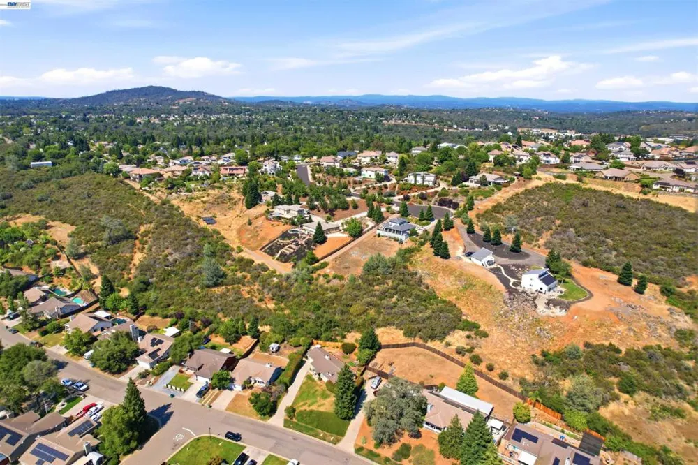 3369 Tea Rose Drive El Dorado Hills, CA 95762