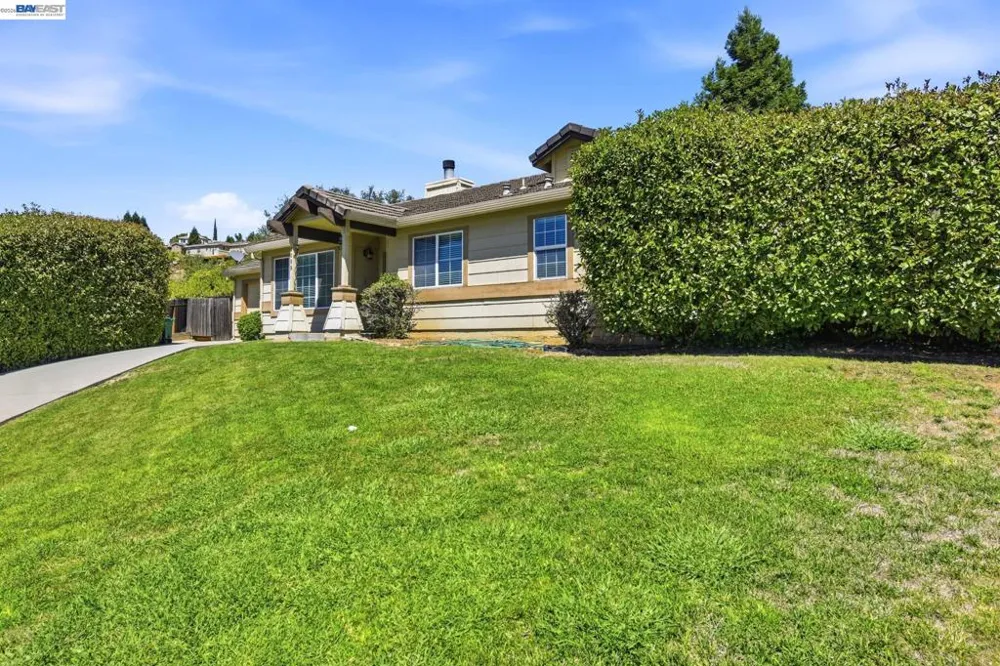 3369 Tea Rose Drive El Dorado Hills, CA 95762