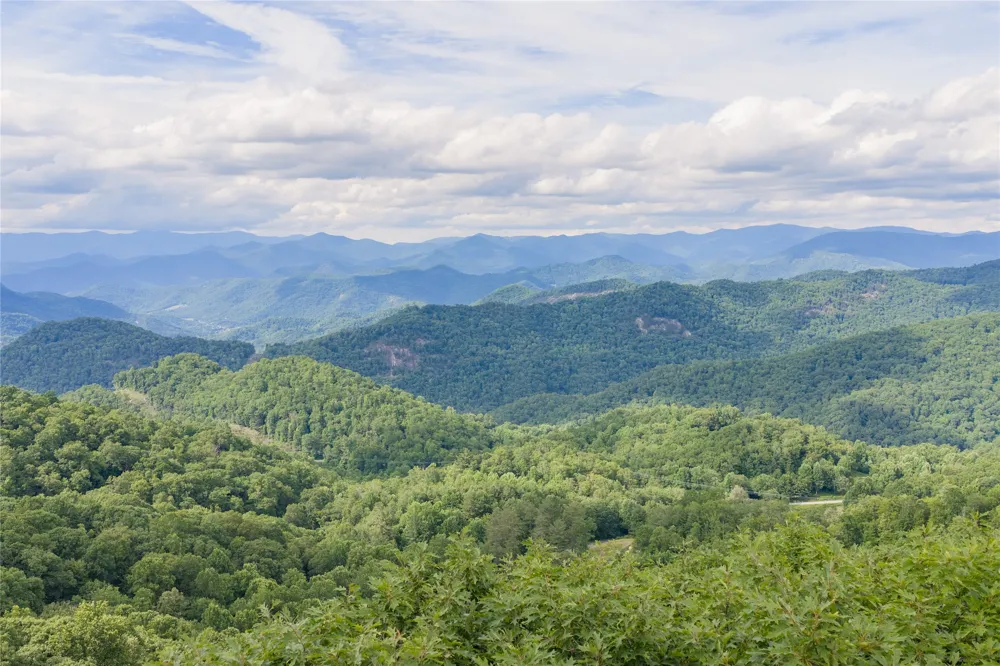 Lot 29 Bullbriar Drive Glenville, NC 28736