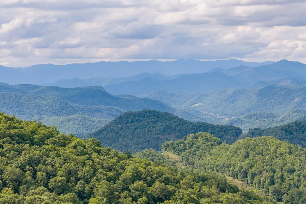 Lot 29 Bullbriar Drive Glenville, NC 28736