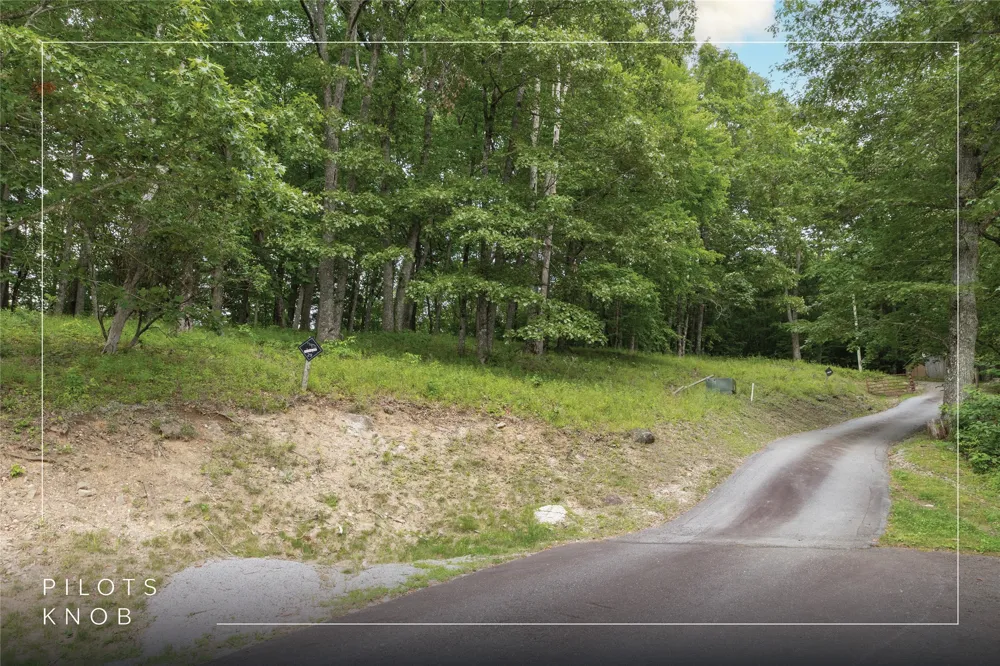 Lot 29 Bullbriar Drive Glenville, NC 28736