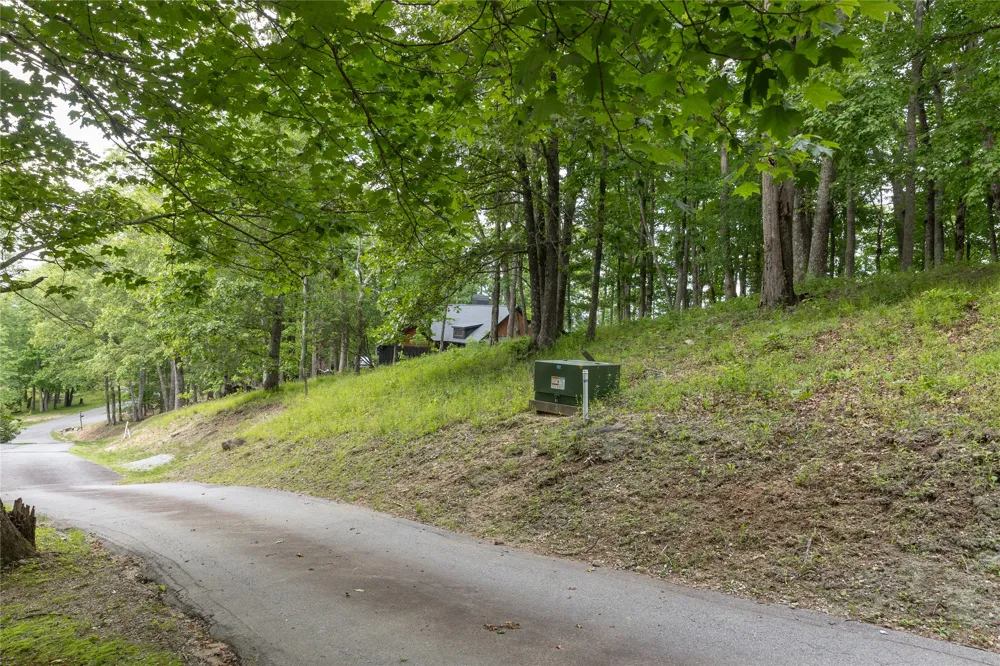 Lot 29 Bullbriar Drive Glenville, NC 28736
