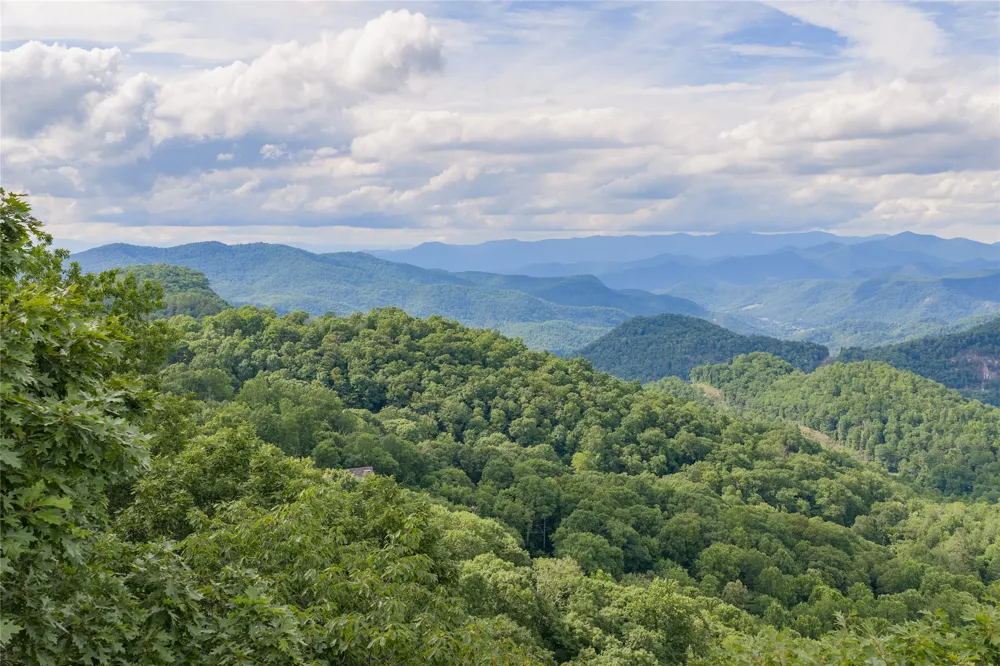 Lot 29 Bullbriar Drive Glenville, NC 28736