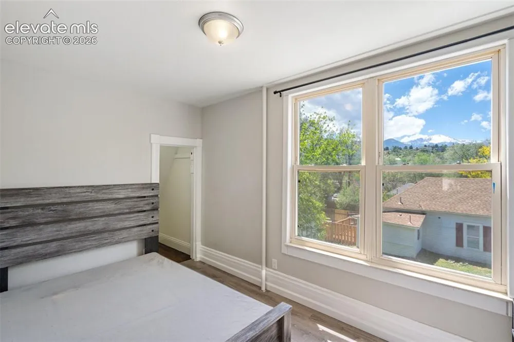 1230 Glen Avenue Colorado Springs, CO 80905