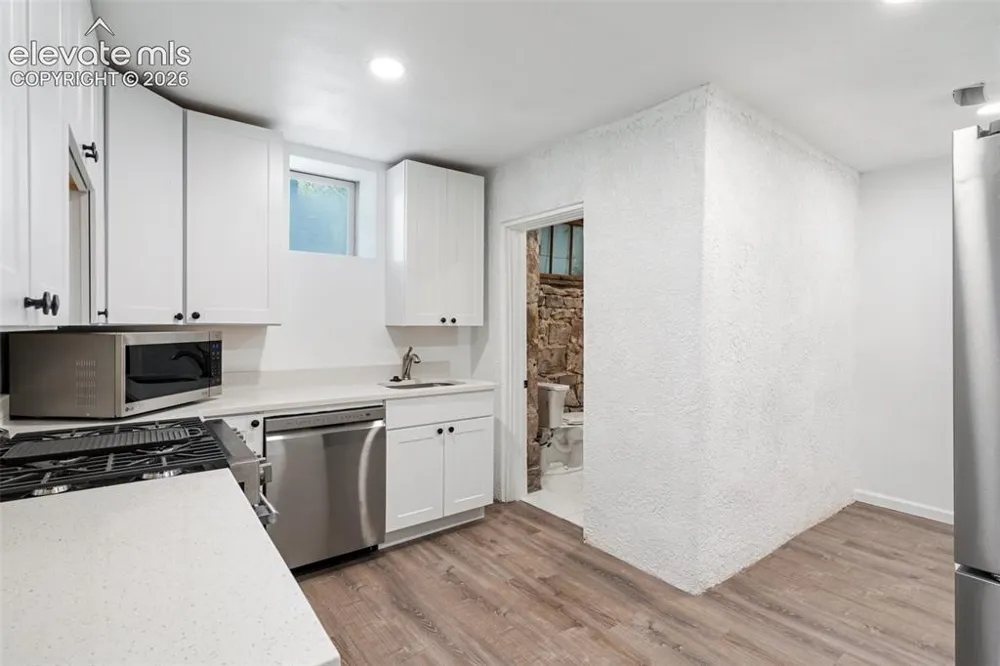 1230 Glen Avenue Colorado Springs, CO 80905