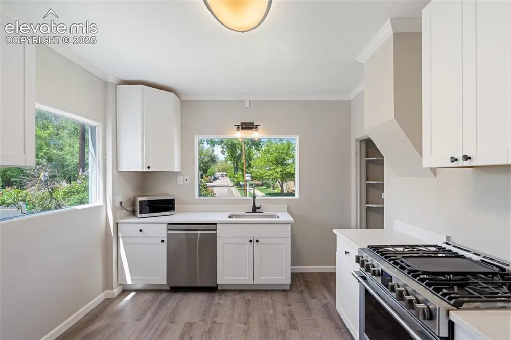 1230 Glen Avenue Colorado Springs, CO 80905