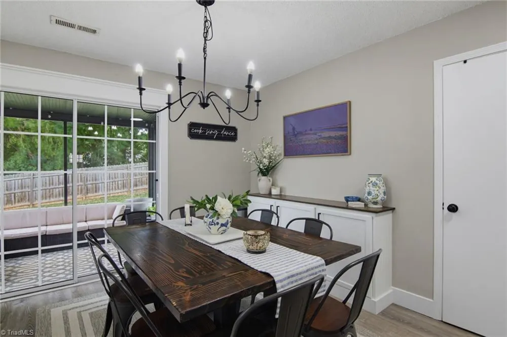 913 Topsail Drive Browns Summit, NC 27214