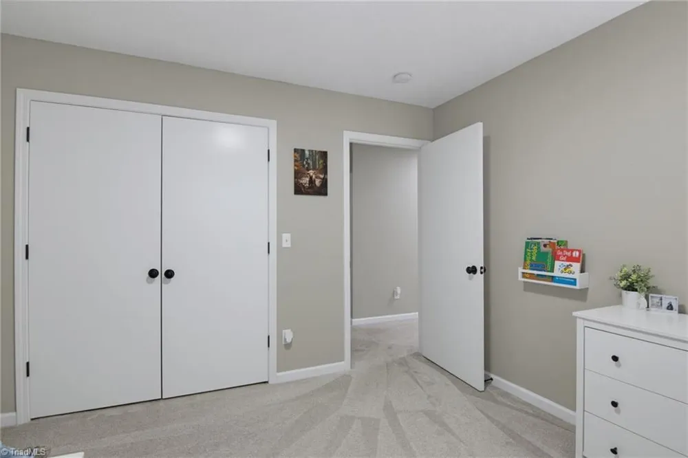 913 Topsail Drive Browns Summit, NC 27214