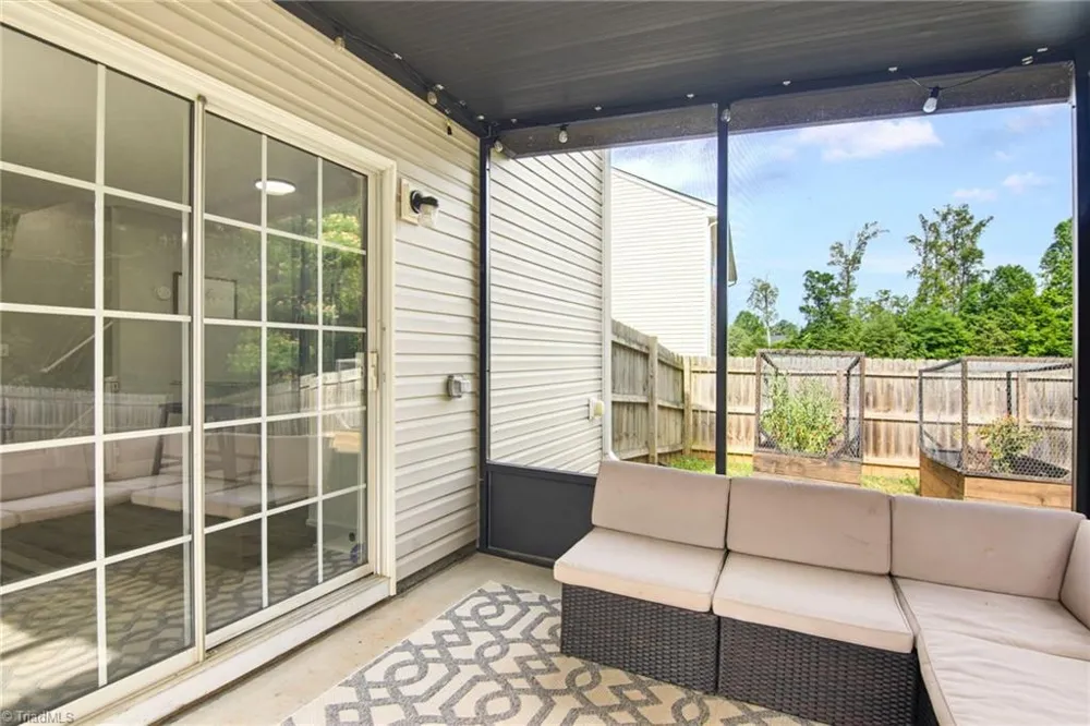 913 Topsail Drive Browns Summit, NC 27214