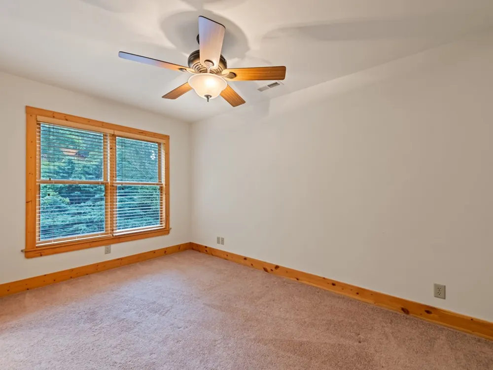 Sarah Court Lake Junaluska, NC 28745