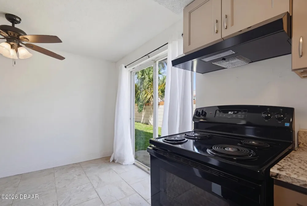 1600 S Palmetto Avenue #115 South Daytona, FL 32119