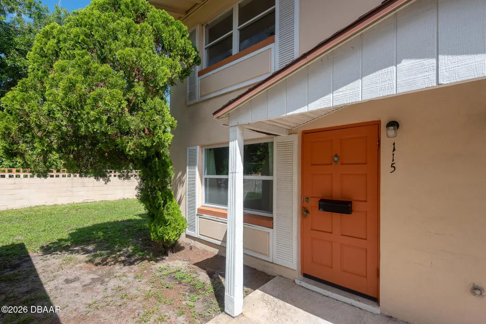 1600 S Palmetto Avenue #115 South Daytona, FL 32119
