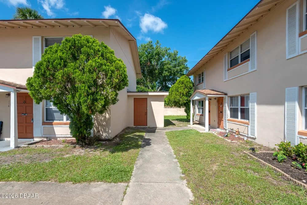 1600 S Palmetto Avenue #115 South Daytona, FL 32119