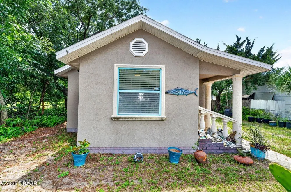 616 Dora Street New Smyrna Beach, FL 32168