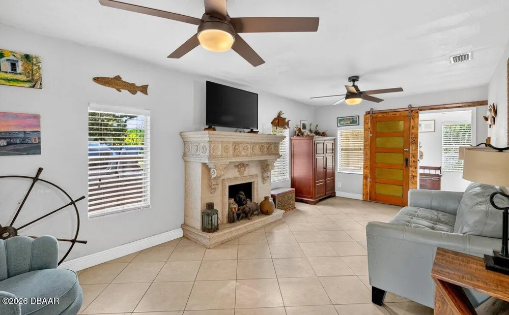 616 Dora Street New Smyrna Beach, FL 32168