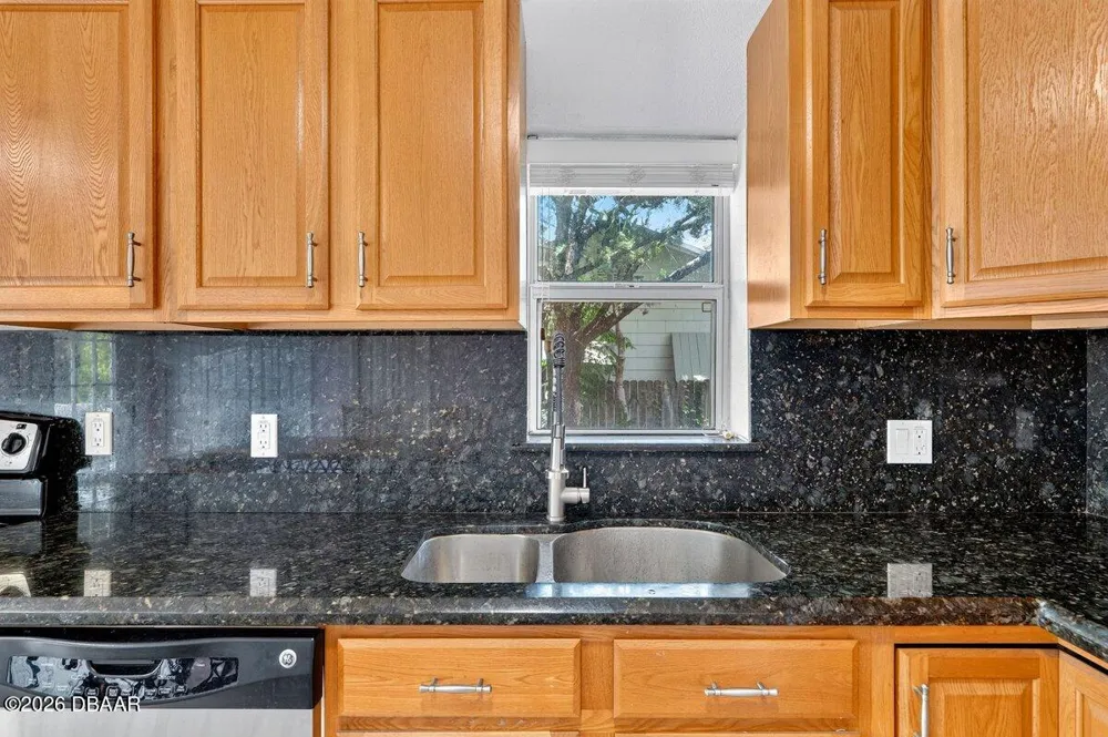 616 Dora Street New Smyrna Beach, FL 32168