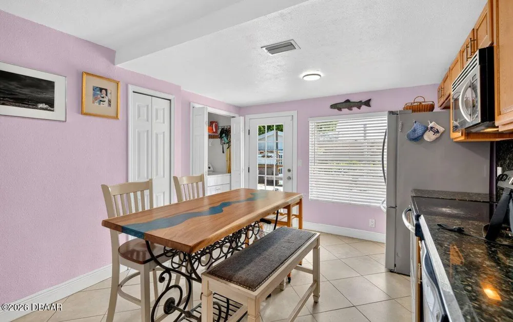 616 Dora Street New Smyrna Beach, FL 32168