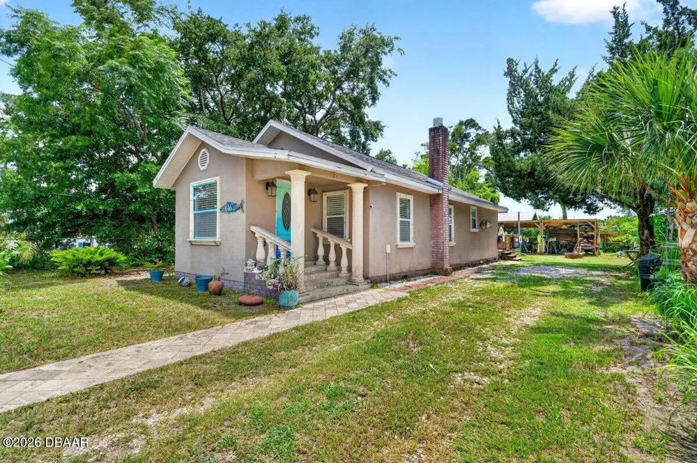 616 Dora Street New Smyrna Beach, FL 32168