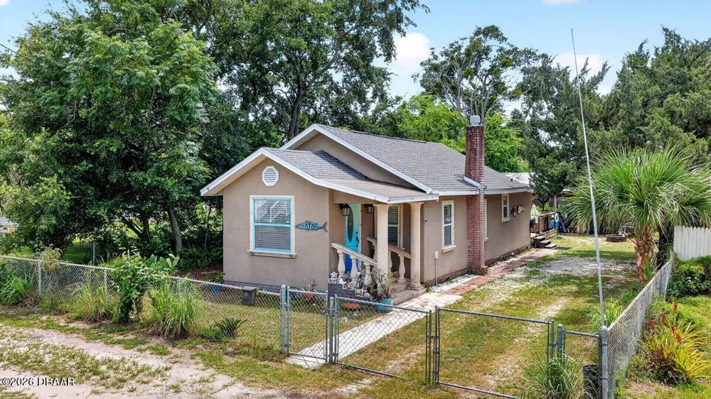 616 Dora Street New Smyrna Beach, FL 32168
