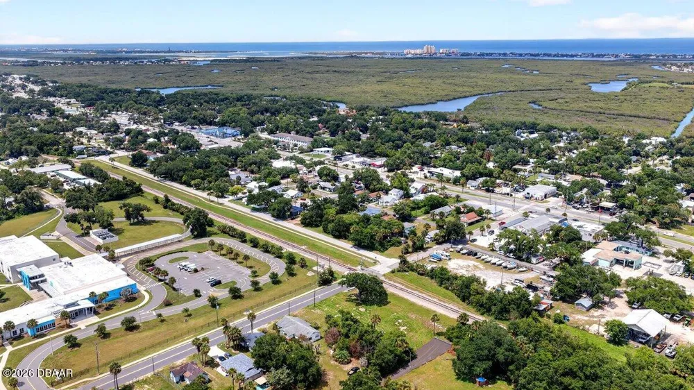 616 Dora Street New Smyrna Beach, FL 32168
