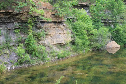 2 Straight Fork Road